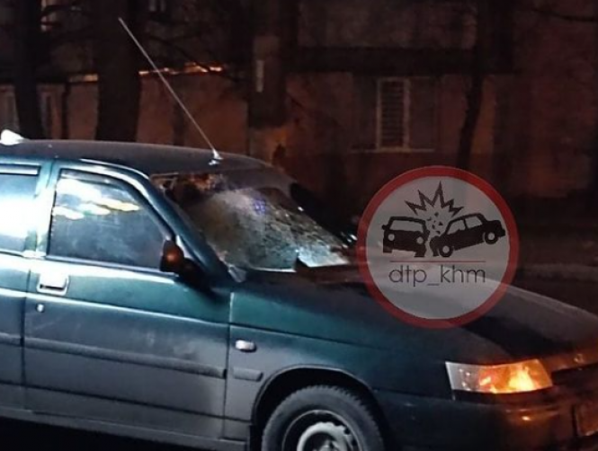 Новини Хмельницького - фото з На Тернопільській авто збило чоловіка на пішохідному переході На Тернопільській авто збило чоловіка на пішохідному переході, фото №2 на сайті vsim.ua