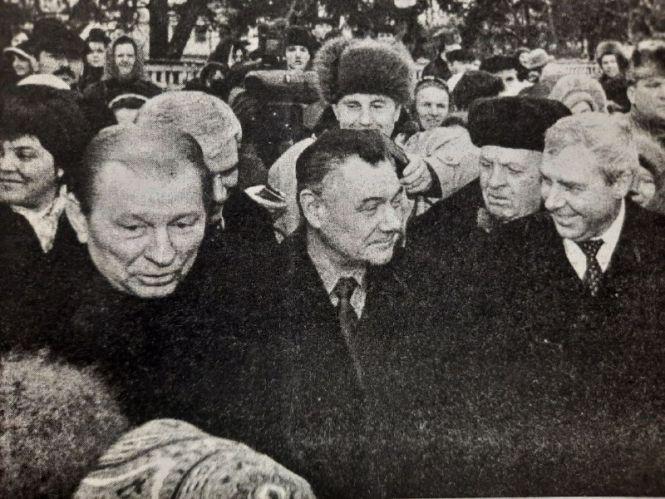 Новини Вінниці - фото з Все перетворилося на кригу. Пригадуємо, як 22 роки тому ми потерпали від стихійного лиха Все перетворилося на кригу. Пригадуємо, як 22 роки тому ми потерпали від стихійного лиха, фото №9 на сайті 20minut.ua