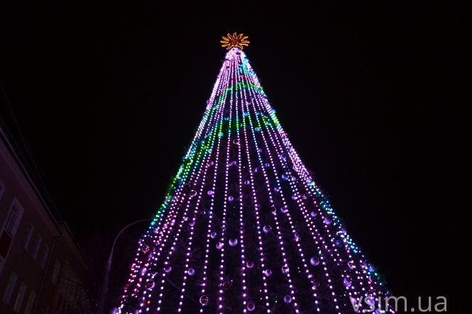 Новини Хмельницького - фото з У Хмельницькому засвітили новорічну ялинку (ФОТО, ВІДЕО) У Хмельницькому засвітили новорічну ялинку (ФОТО, ВІДЕО), фото №3 на сайті vsim.ua