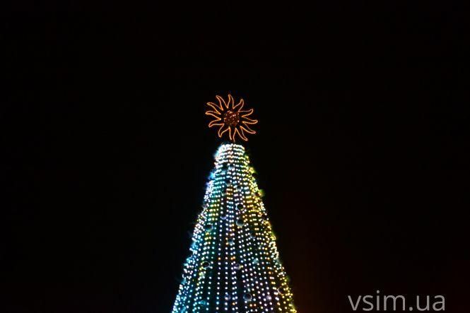 Новини Хмельницького - фото з У Хмельницькому засвітили новорічну ялинку (ФОТО, ВІДЕО) У Хмельницькому засвітили новорічну ялинку (ФОТО, ВІДЕО), фото №5 на сайті vsim.ua