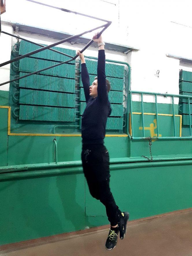 «Нумо козаче!» В Глухівецькій школі змагалися майбутні захисники України, фото №1 на сайті 20minut.ua
