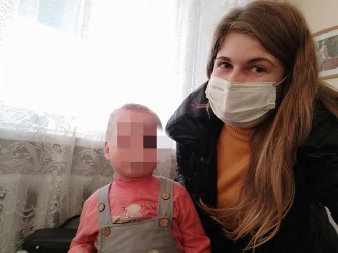 Новини Хмельницького - фото з У Хмельницькому в брудній квартирі знайшли голодну дитину. Що відомо У Хмельницькому в брудній квартирі знайшли голодну дитину. Що відомо, фото №5 на сайті vsim.ua