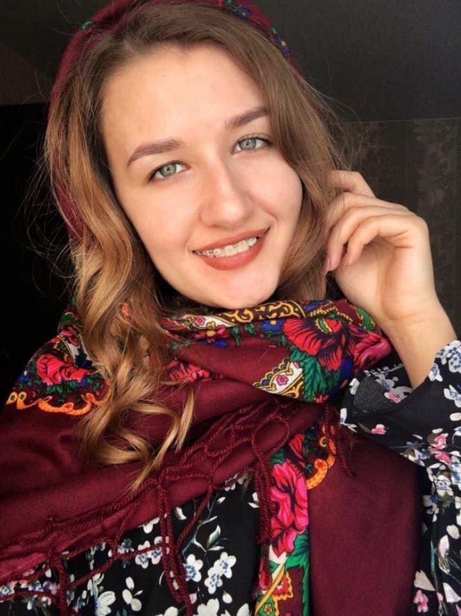 Новини Вінниці - фото з День української хустки родом з Вінниці: яскравий флешмоб з нагоди свята День української хустки родом з Вінниці: яскравий флешмоб з нагоди свята, фото №8 на сайті 20minut.ua