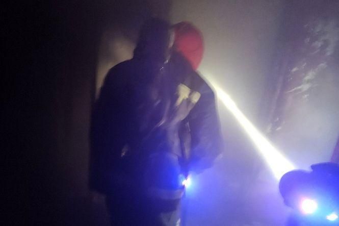 На Хмельниччині в своєму будинку загинула жінка, фото №2 на сайті vsim.ua