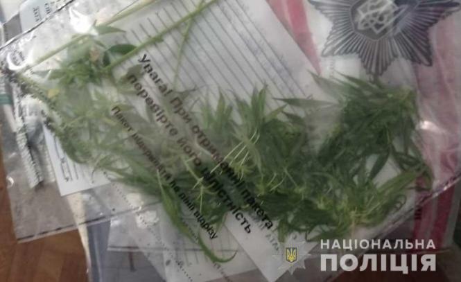 Новини Вінниці - фото з У Вінниці КОРДівці накрили банду, яка продавала важкі наркотики У Вінниці КОРДівці накрили банду, яка продавала важкі наркотики, фото №8 на сайті 20minut.ua