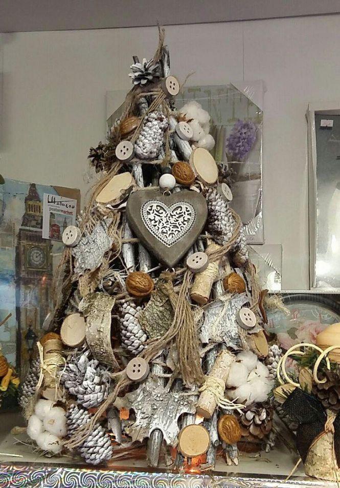 Новини Вінниці - фото з Якою має бути ялинка в рік Металевого Бика? Вінницькі флористи діляться ідеями декорування Якою має бути ялинка в рік Металевого Бика? Вінницькі флористи діляться ідеями декорування, фото №5 на сайті 20minut.ua