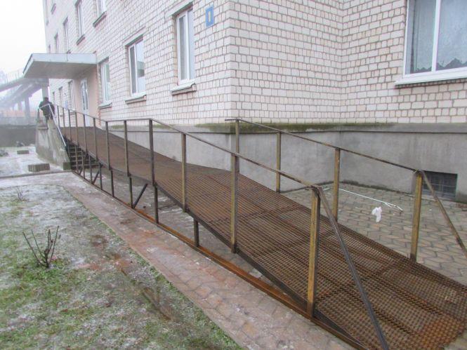 Прогулянка Козятинщиною: багнюка біля ЦРЛ, міст та люки на Мічуріна, фото №2 на сайті 20minut.ua