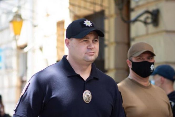 Новини Вінниці - фото з Важливе за вчора. Найцікавіші новини 18 грудня, які ви могли пропустити Синявський «засвітився» в поліції Житомира. Яку посаду займає колишній вінницький начальник?