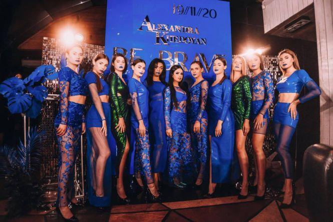 Сріблясті сукні, класичні смокінги. Вінницькі дизайнери радять вбрання на новорічні вечірки, фото №4 на сайті 20minut.ua