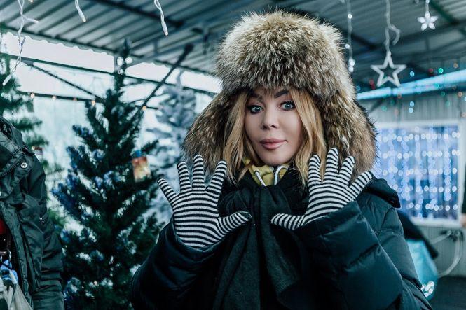 Новини Вінниці - фото з Ірина Білик і Діма Коляденко стали продавцями на ринку (Пресслужба «Інтер») Ірина Білик і Діма Коляденко стали продавцями на ринку (Пресслужба «Інтер»), фото №2 на сайті 20minut.ua