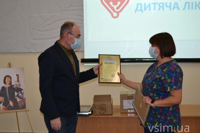Новини Хмельницького - фото з Міська дитяча лікарня отримала медичне обладнання від «RIA» та партнерів Міська дитяча лікарня отримала медичне обладнання від «RIA» та партнерів, фото №13 на сайті vsim.ua