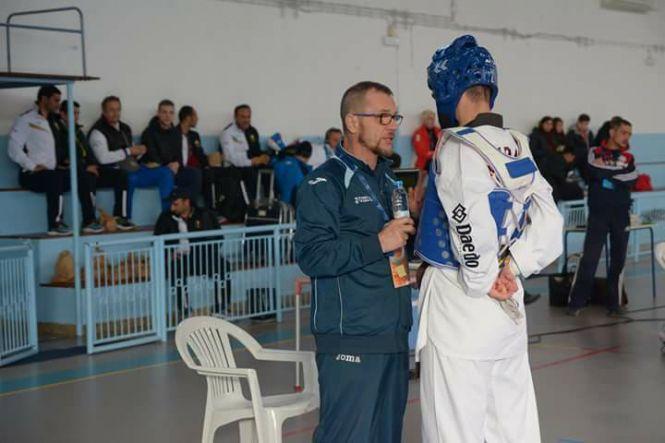 Новини Вінниці - фото з Сенсей і його учні. П’ять чемпіонів світу підготував Сергій Брушніцький з Ладижина Сенсей і його учні. П’ять чемпіонів світу підготував Сергій Брушніцький з Ладижина, фото №5 на сайті 20minut.ua