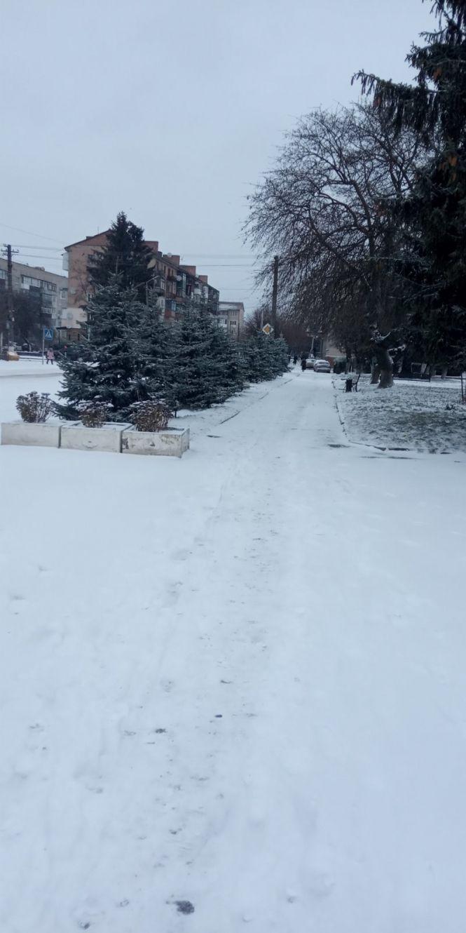 Новини Козятина - фото з Козятин припорошило снігом: яку погоду обіцяють синоптики? Козятин припорошило снігом: яку погоду обіцяють синоптики?, фото №2 на сайті 20minut.ua