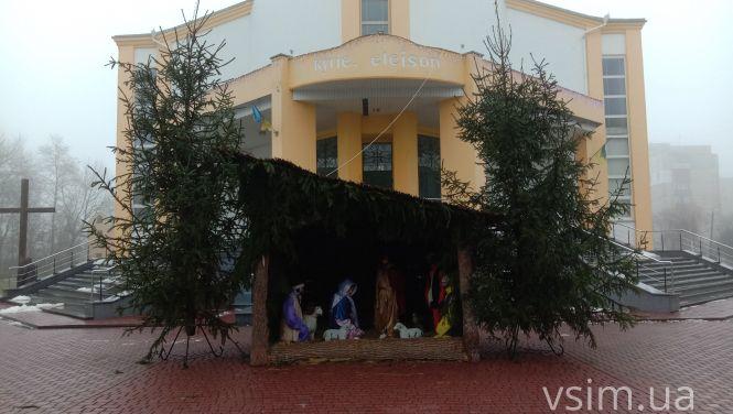 Як виглядають різдвяні вертепи у костелах Хмельницького (ФОТО), фото №7 на сайті vsim.ua