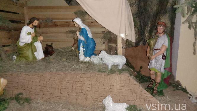 Як виглядають різдвяні вертепи у костелах Хмельницького (ФОТО), фото №15 на сайті vsim.ua