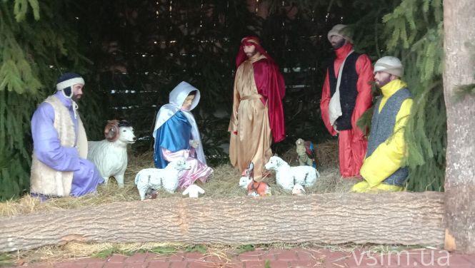 Як виглядають різдвяні вертепи у костелах Хмельницького (ФОТО), фото №9 на сайті vsim.ua