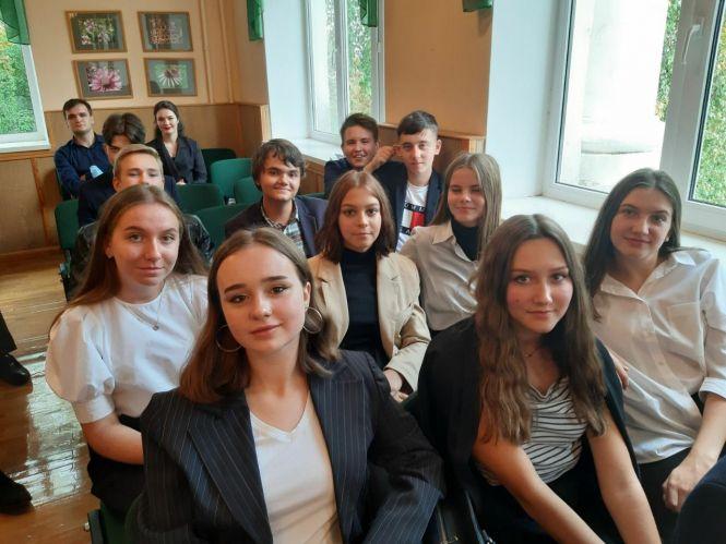 Новини Вінниці - фото з «Від нас залежить майбутнє України»: вінницька школярка отримає президентську стипендію «Від нас залежить майбутнє України»: вінницька школярка отримає президентську стипендію, фото №2 на сайті 20minut.ua