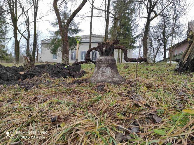 Новини Тернополя - фото з В селі на Тернопільщині виявили старовинну знахідку (ФОТО) В селі на Тернопільщині виявили старовинну знахідку (ФОТО), фото №2 на сайті 20minut.ua