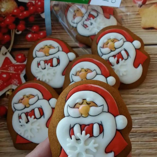 Новини Тернополя - фото з "Так пахне Різдво": майстриня з Бережан поділилась історією успіху та рецептом імбирних пряників Зображення може містити: їжа