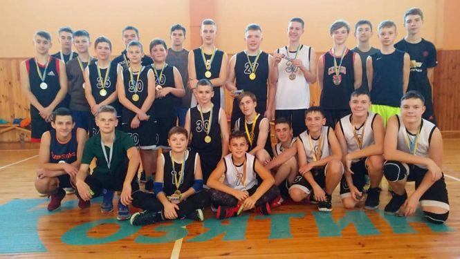 Козятин-Калинівка: хто виграв у відкритій першості з баскетболу?, фото №1 на сайті 20minut.ua