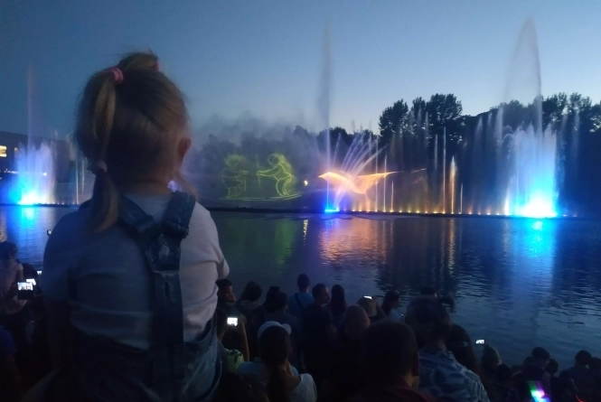 Новини Вінниці - фото з Рік в обіймах COVID: як ми у 2020-му переживали пандемію коронавірусу Рік в обіймах COVID: як ми у 2020-му переживали пандемію коронавірусу, фото №4 на сайті 20minut.ua