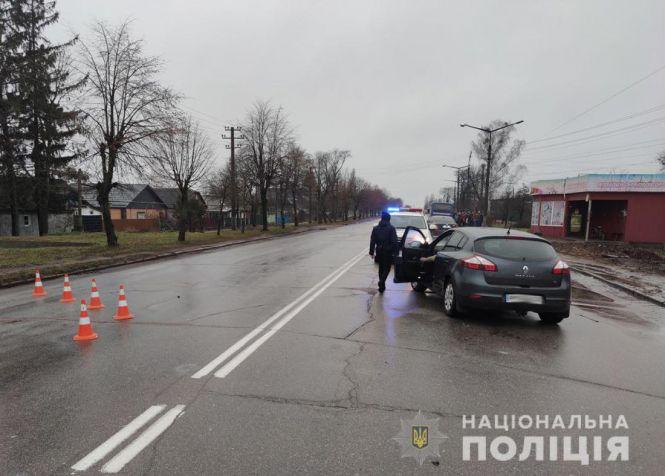 У Коростені "Рено" збив пенсіонерку і дитину: жінка померла в реанімації, фото №2 на сайті 20minut.ua