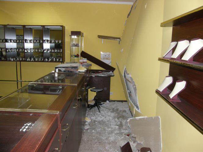 На Хмельниччині засудили банду, яка вчинила крадіжок на 5 мільйонів гривень, фото №1 на сайті vsim.ua