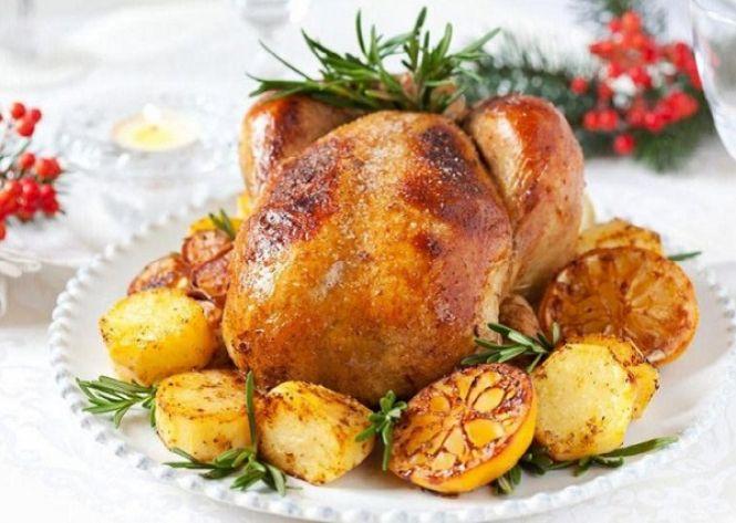 Новини Козятина - фото з Без яловичини, але з куркою, сиром та ягодами: що приготувати на святковий стіл? Без яловичини, але з куркою, сиром та ягодами: що приготувати на святковий стіл?, фото №3 на сайті 20minut.ua