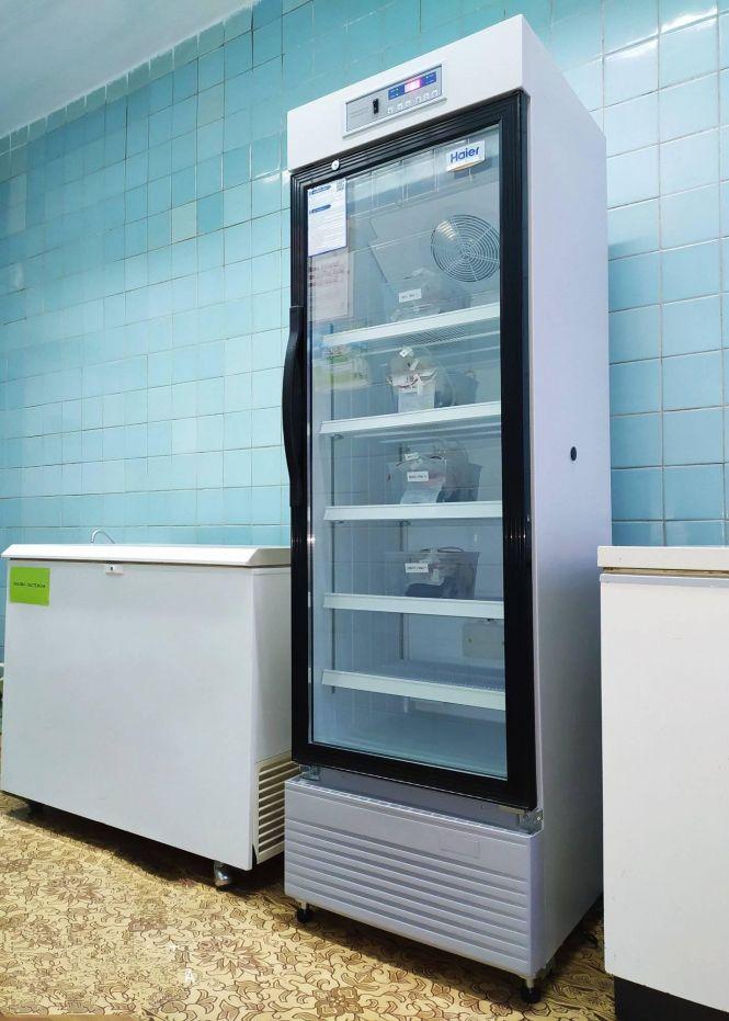 Новини Козятина - фото з Козятинська служба крові отримала новий холодильник Козятинська служба крові отримала новий холодильник, фото №1 на сайті 20minut.ua