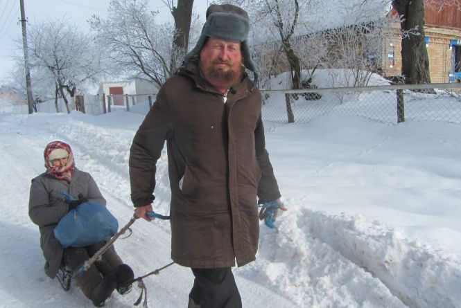 Заблудився нині Дід Мороз. А були зими такі, що птахи замерзали на льоту