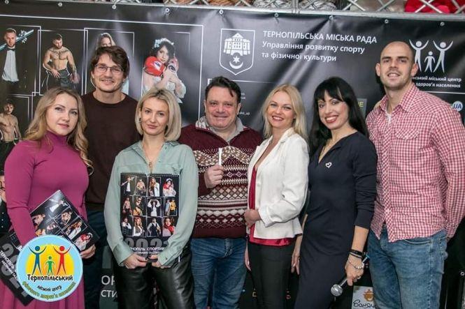 "Нестримні та стильні": відомі тернопільські спортсмени стали героями календаря (ФОТО), фото №1 на сайті 20minut.ua