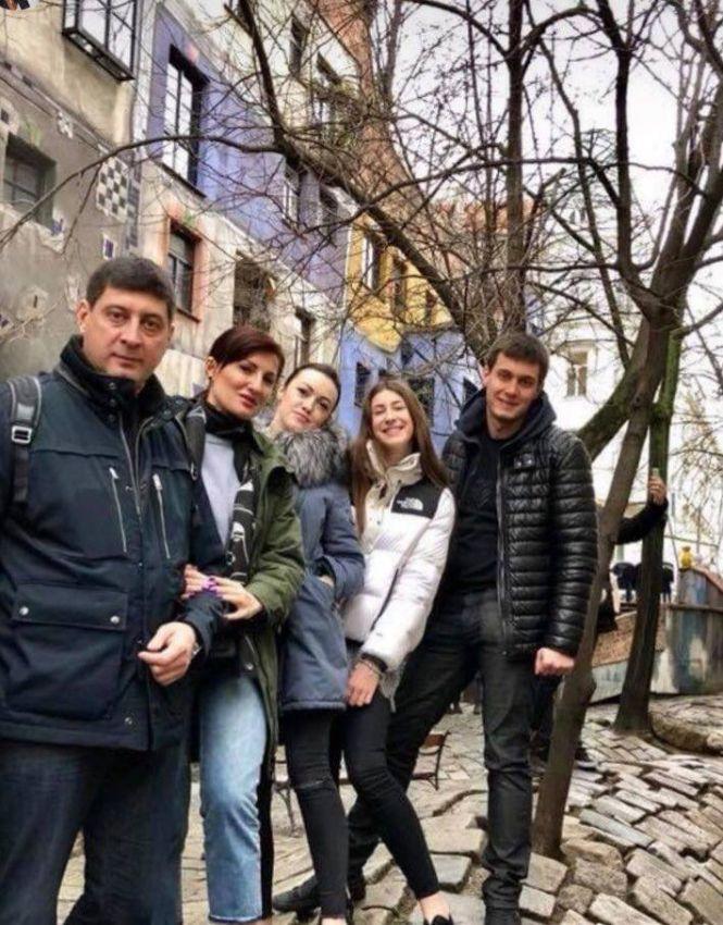 Новини Вінниці - фото з У родинному колі та на прогулянках. Як відомі вінничани зустрічали Новий рік У родинному колі та на прогулянках. Як відомі вінничани зустрічали Новий рік, фото №2 на сайті 20minut.ua