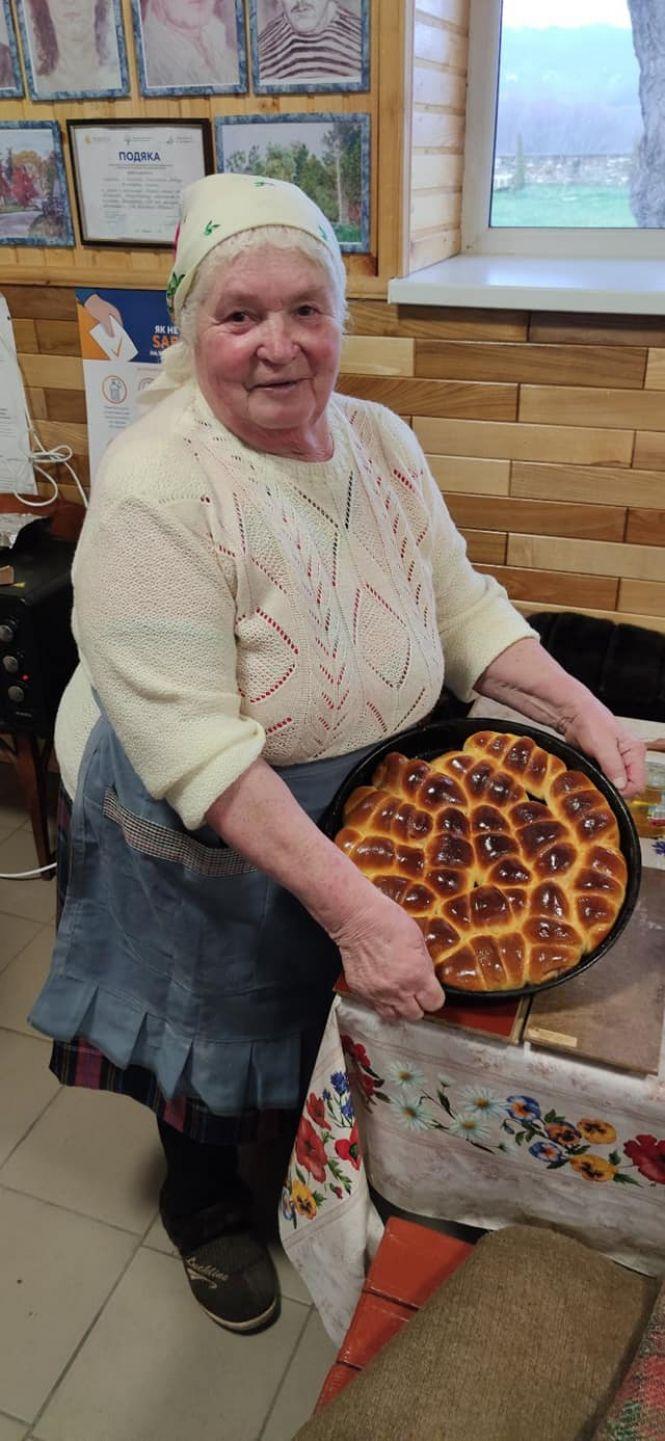 Новини Вінниці - фото з Калачі на Святвечір мають бути пісні. Майстер-клас від мешканців маленького села над Дністром Калачі на Святвечір мають бути пісні. Майстер-клас від мешканців маленького села над Дністром, фото №11 на сайті 20minut.ua