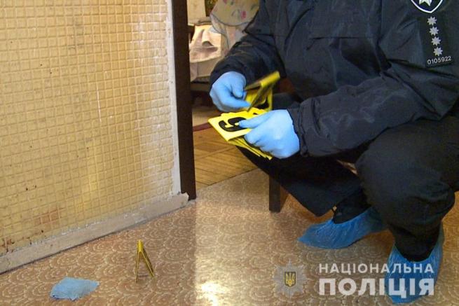 Новини Вінниці - фото з Мертва жінка в під'їзді на Юності: у поліції розповіли перші подробиці Мертва жінка в під'їзді на Юності: у поліції розповіли перші подробиці, фото №1 на сайті 20minut.ua