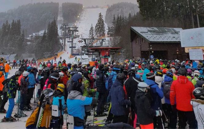 Новини Вінниці - фото з «В Буковелі локдауну немає». Вінницькі туристи розповідають про відпочинок без обмежень «В Буковелі локдауну немає». Вінницькі туристи розповідають про відпочинок без обмежень, фото №3 на сайті 20minut.ua