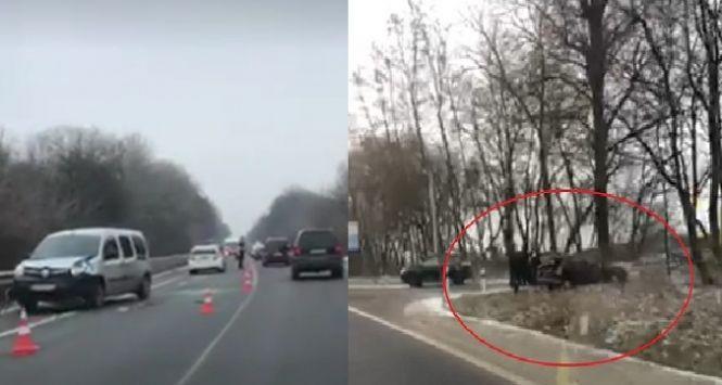 Новини Тернополя - фото з На Львівській трасі авто від удару злетіло в кювет. Жінку госпіталізували На Львівській трасі авто від удару злетіло в кювет. Жінку госпіталізували, фото №1 на сайті 20minut.ua