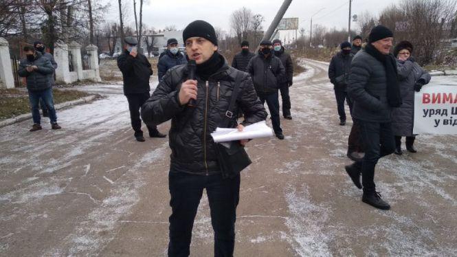 Новини Житомира - фото з Житомиряни вчергове мітингують проти підняття тарифів на комунальні послуги. Анонс наступного зібрання. ВІДЕО Житомиряни вчергове мітингують проти підняття тарифів на комунальні послуги. Анонс наступного зібрання. ВІДЕО, фото №2 на сайті 20minut.ua