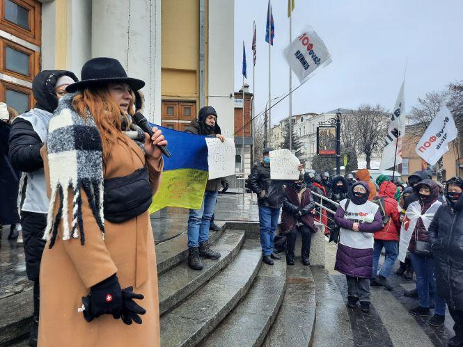 Новини Вінниці - фото з «Збережи ФОП — збережи економіку»: чому під ОДА протестували приватні підприємці «Збережи ФОП — збережи економіку»: чому під ОДА протестували приватні підприємці, фото №3 на сайті 20minut.ua