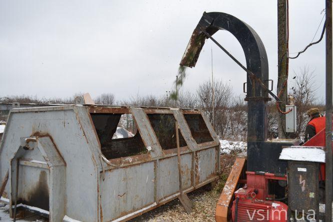 Куди діваються ялинки, які викидають хмельничани (ФОТО, ВІДЕО), фото №9 на сайті vsim.ua