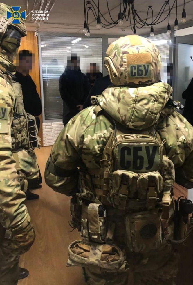 Новини Житомира - фото з На реконструкції об’єкту магістрального нафтопроводу на Житомирщині дві київські фірми привласнили майже 130 мільйонів гривень бюджетних коштів На реконструкції об’єкту магістрального нафтопроводу на Житомирщині дві київські фірми привласнили майже 130 мільйонів гривень бюджетних коштів, фото №1 на сайті 20minut.ua