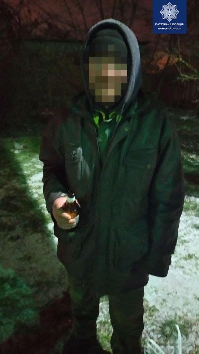 Поки його шукали, він пив спокійно пиво на вокзалі. У Вінниці затримали крадія, фото №1 на сайті 20minut.ua