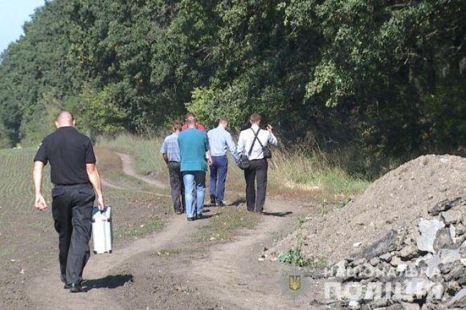 Новини Вінниці - фото з Вбивство на окружній.  Винесли вирок чоловіку, який завіз дружину до лісу й там зарізав Вбивство на окружній.  Винесли вирок чоловіку, який завіз дружину до лісу й там зарізав, фото №3 на сайті 20minut.ua