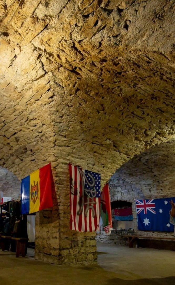 Новини Вінниці - фото з Підземелля Ямполя показали у Польщі по телебаченню, а потім з Варшави приїхав гість. Хто він? Підземелля Ямполя показали у Польщі по телебаченню, а потім з Варшави приїхав гість. Хто він?, фото №3 на сайті 20minut.ua