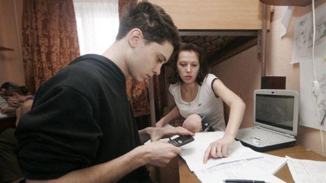 Новини Тернополя - фото з Учнів 9 та 11-их класів хочуть повернути за парти. Як вчитиметься Тернопільщина? Учнів 9 та 11-их класів хочуть повернути за парти. Як вчитиметься Тернопільщина?, фото №1 на сайті 20minut.ua