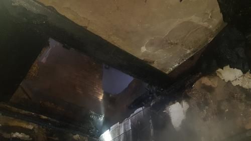 Новини Житомира - фото з Врятував сусідку: у Малині під час пожежі чоловік витягнув з будинку літню жінку-інваліда 004.jpg