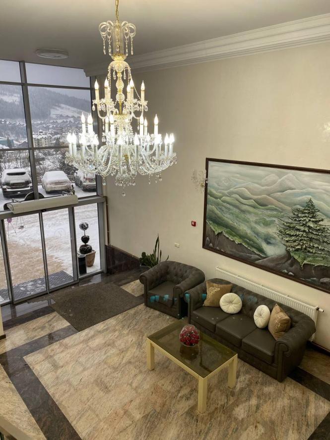 Новини Хмельницького - фото з Хмельничанка розповіла про відпочинок в Буковелі під час локдауну Нет описания.