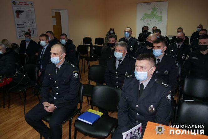 Новини Хмельницького - фото з На Хмельниччині представили ще одного очільника районного управління поліції На Хмельниччині представили ще одного очільника районного управління поліції, фото №1 на сайті vsim.ua