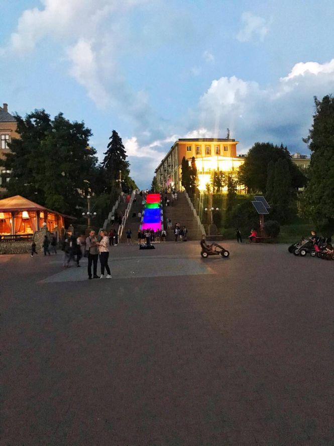 Новини Тернополя - фото з Подорож у минуле: як виглядав Тернопіль пів століття тому (ФОТОПОРІВНЯННЯ) Подорож у минуле: як виглядав Тернопіль пів століття тому (ФОТОПОРІВНЯННЯ), фото №4 на сайті 20minut.ua