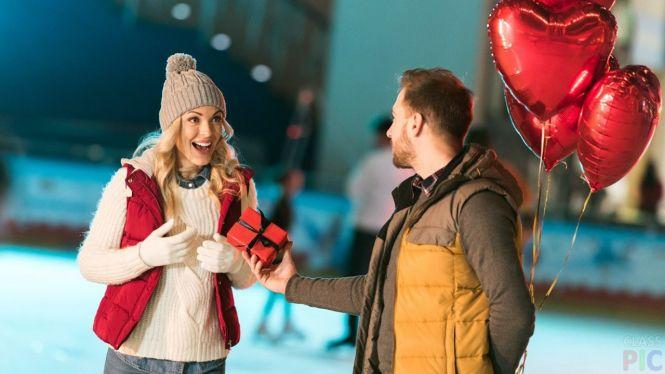 Новини Вінниці - фото з ВІН І ВОНА. «Купи шубу, якщо любиш». Чому чоловіки не дарують подарунки? ВІН І ВОНА. «Купи шубу, якщо любиш». Чому чоловіки не дарують подарунки?, фото №5 на сайті 20minut.ua