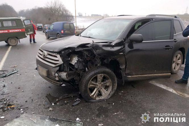 Новини Хмельницького - фото з Постраждалих троє. У поліції повідомили деталі ДТП на трасі неподалік Красилова Постраждалих троє. У поліції повідомили деталі ДТП на трасі неподалік Красилова, фото №1 на сайті vsim.ua